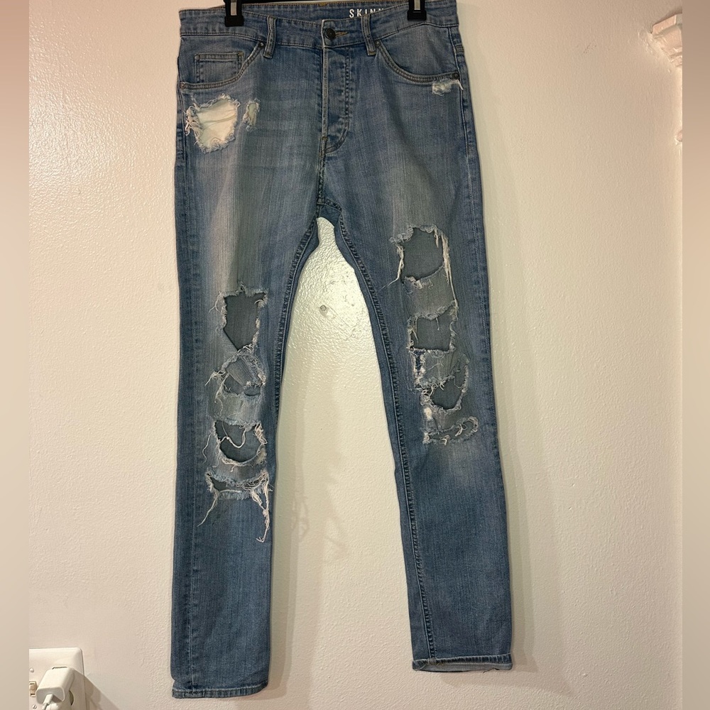 Ripped jeans